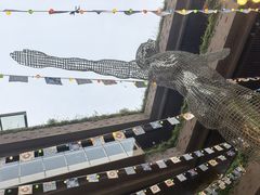 -瑞虹新天地月亮湾