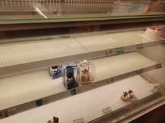 -好利来(高新枫叶广场店)