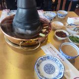 满恒记 排队 假期十点多一点点就到了，进店选座位