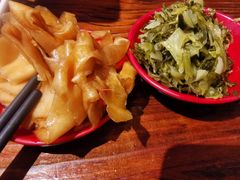 纯手工酸菜-大三元台湾鲁肉饭(沙井新桥店)