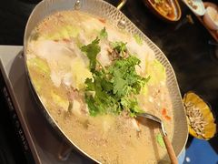 -川流不息·地道川菜·小龙虾(新松江路店)