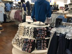 -GAP(王府井奥莱·香江小镇店)