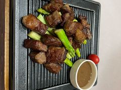 -梦都海鲜酒家(万达广场江桥店)