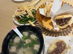 -闫家驴肉老店(华电一校店)