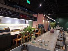 大堂-半山腰·云南菜(侨福芳草地店)