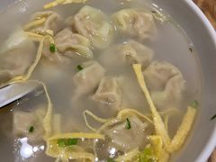鲜肉小馄饨-东泰祥生煎馆(重庆北路店)