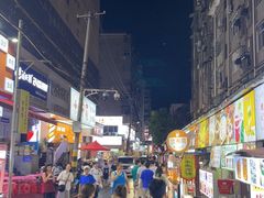 -蛤蟆街小区