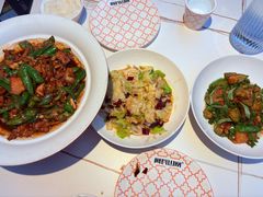 -阿瓦山寨·湘菜现炒·剁椒鱼头王(咸阳总店)