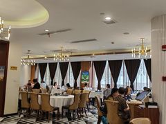 -老人和饭店(淮海中路店)