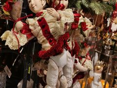 -上海虹桥花卉市场经营管理有限公司-停车场