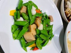 -品悦酒店(三林古镇店)