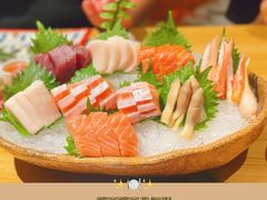 -花和海鲜自助(梅江店)