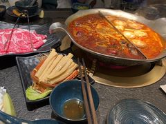 -湊湊火锅·茶憩(打浦桥日月光店)