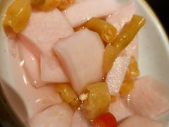 洗澡泡菜-有红鸡毛店·川菜(建设路店)