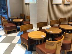 -85度C(生甜甜圈研究工坊·上海局门店)