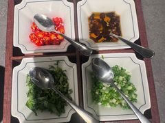 -鼎鼎香·港式火锅(北京SKP店)