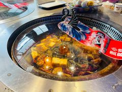 -山河屯铁锅炖·非遗东北菜(南山店)