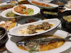 -沪华海鲜大酒楼(南汇店)