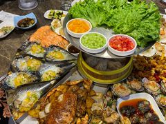 -日进一片海.生腌海鲜火锅.宵夜烧烤(三里屯总店)