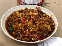 嫩豆腐烧牛蛙-老三样·旧食新味(万寿宫店)