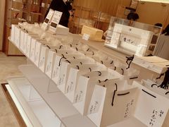 -银座仁志川·生吐司专门店(香港广场店)