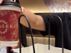 -霸王茶姬(上海恒基名人店)