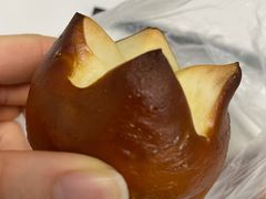 -Dough&Joe团憩(瑞虹天地月亮湾店)