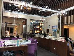 大堂-余家庄肥肠鱼地方汤锅(银杏大道店)