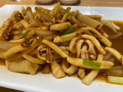 酱爆鱿鱼-金海湾海鲜排档(朱家尖店)