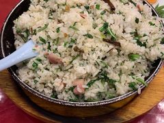 -侬佳蒸菜馆(听潮店)