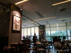 大堂-南国会酒家(岗顶1站广场店)