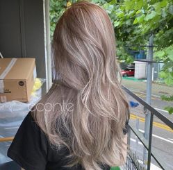 -AYO SALON