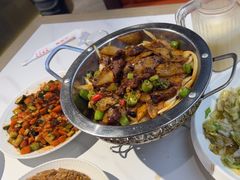 -小锅饭豆腐馆(重工北街普罗旺斯店)