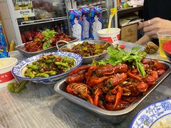 -江城燕子大排档(江汉路步行街店)