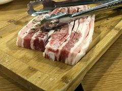 -江南猪肉商会无限续吃(弘大店)