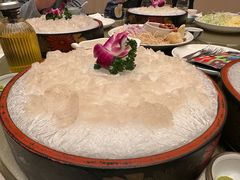 -沙龙酒家