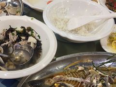 -钱大妈海鲜饭店(保利林语店)