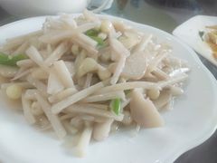 -小陆莲花蟹园农家乐(莲花岛店)