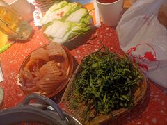 -赵美丽·重庆社区火锅·直营店(火车东站·中豪国际店)