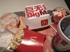 -麦当劳(新世纪环球中心店)