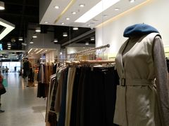 -兴旺欧韩城(上海兴旺国际服饰城店)