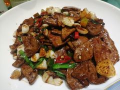 -吴记酱骨炖菜馆(西大直街店)