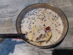 -白翔甜食店