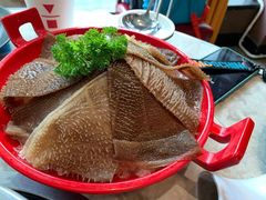 -沪小胖小龙虾(淮海中路旗舰店)