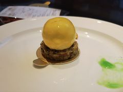 -东莞塘厦三正半山温泉酒店·沙利文西餐厅