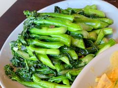 -大头虾越式风味餐厅(光明广场店)