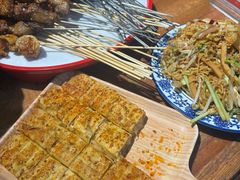 -东北小板凳地摊烧烤(泰来街店)