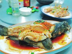 -三姐妹·海鲜大排档