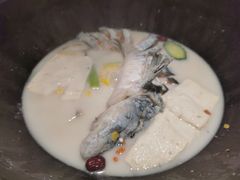 原味原汁锅-鲜潭蒸汽石锅鱼(五道口购物中心店)
