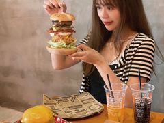 -牛纽塔·牛人堡(群众路店)